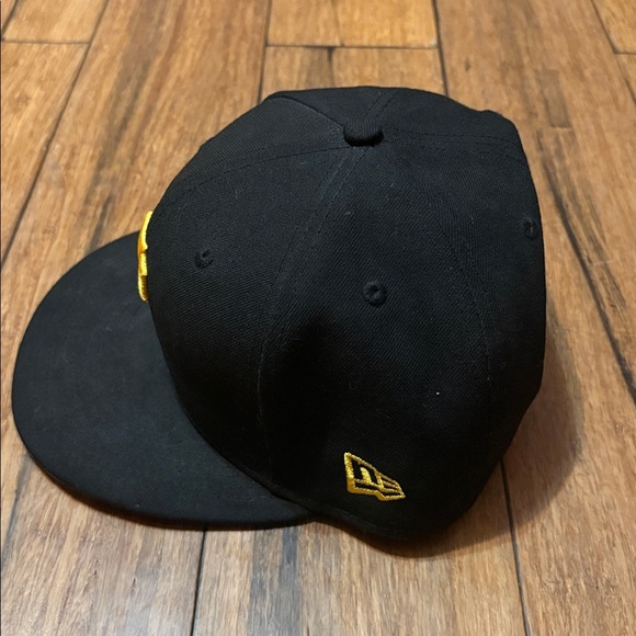 New Era 9Fifty Pittsburgh Pirates Baseball Cap Officially Licensed MLB Snapback - Picture 4 of 8